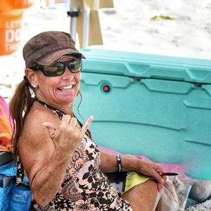 Jewelry and women's clothing with a variety of sizes and styles